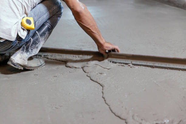 Best Concrete Sidewalk Installation  in Dunwoody, GA